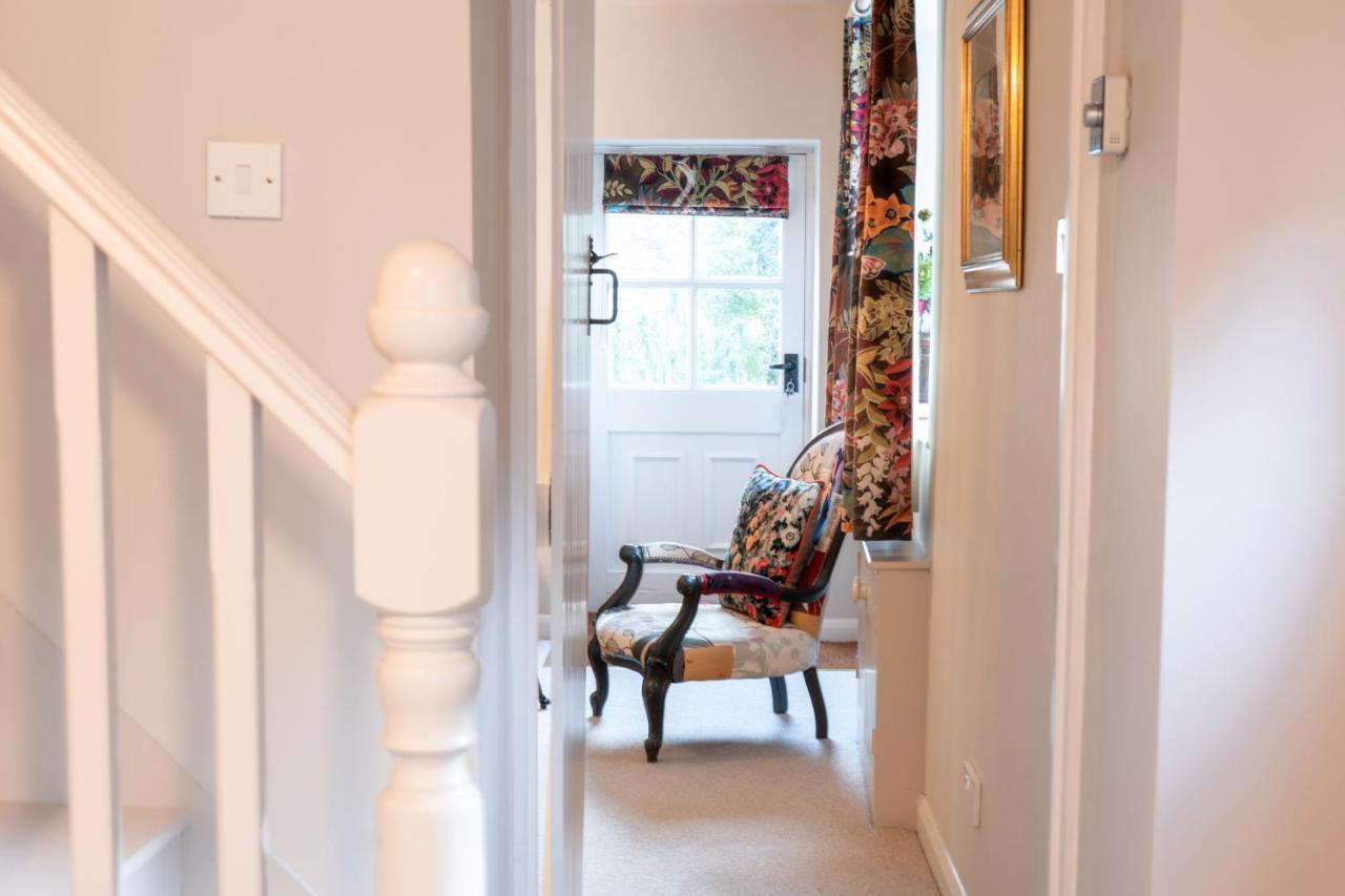 Host & Stay - White House Matlock  Exterior photo